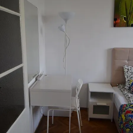 Studio In 布加勒斯特