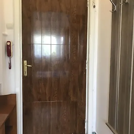 Studio In * Bukarest